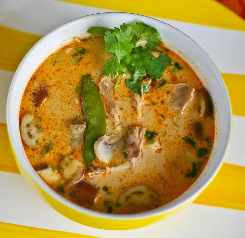 Thai Coconut Curry Soup