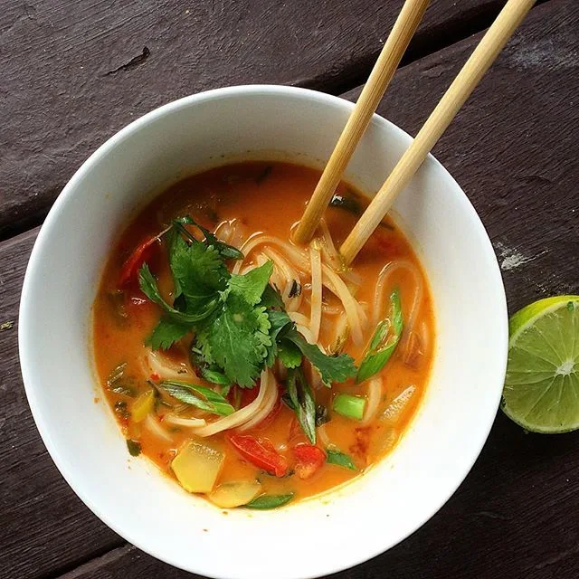 Thai Coconut Curry Soup