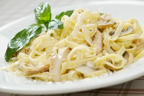 Chicken Alfredo Pasta